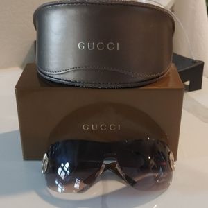AUTHENTIC GUCCI SUNGLASSES